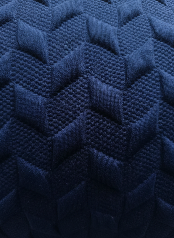 Magus urbanus Rex - oversize tmavomodré (navy) pončo s kapucňou a strapcami